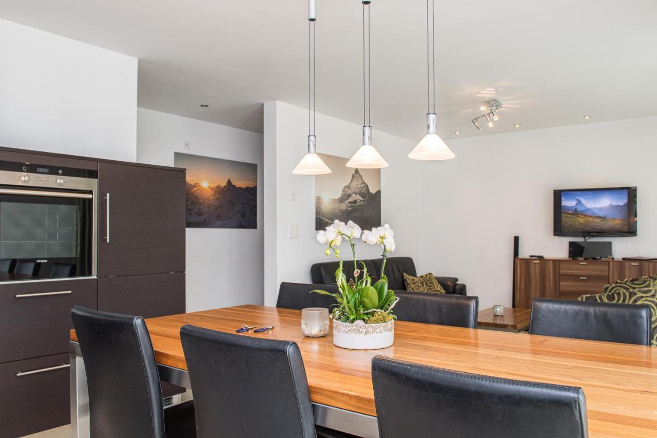 Ferienhaus Casa Luna ツェルマット エクステリア 写真